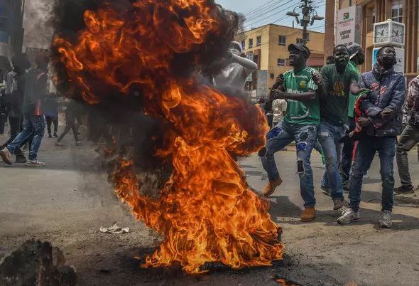 肯尼亚反增税抗议示威升级