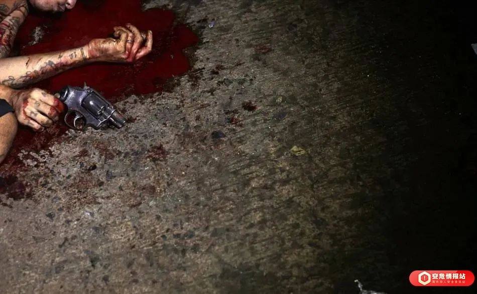 菲律宾警察杀妻杀儿！后开枪自杀......