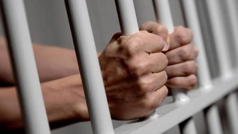 迪拜：男子在雇主别墅外多次刺伤妻子，被判入狱5年