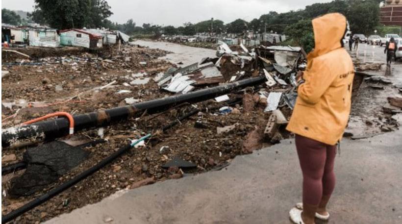南非东部洪水肆虐引发土崩造成440多人死 全国进入灾难状态